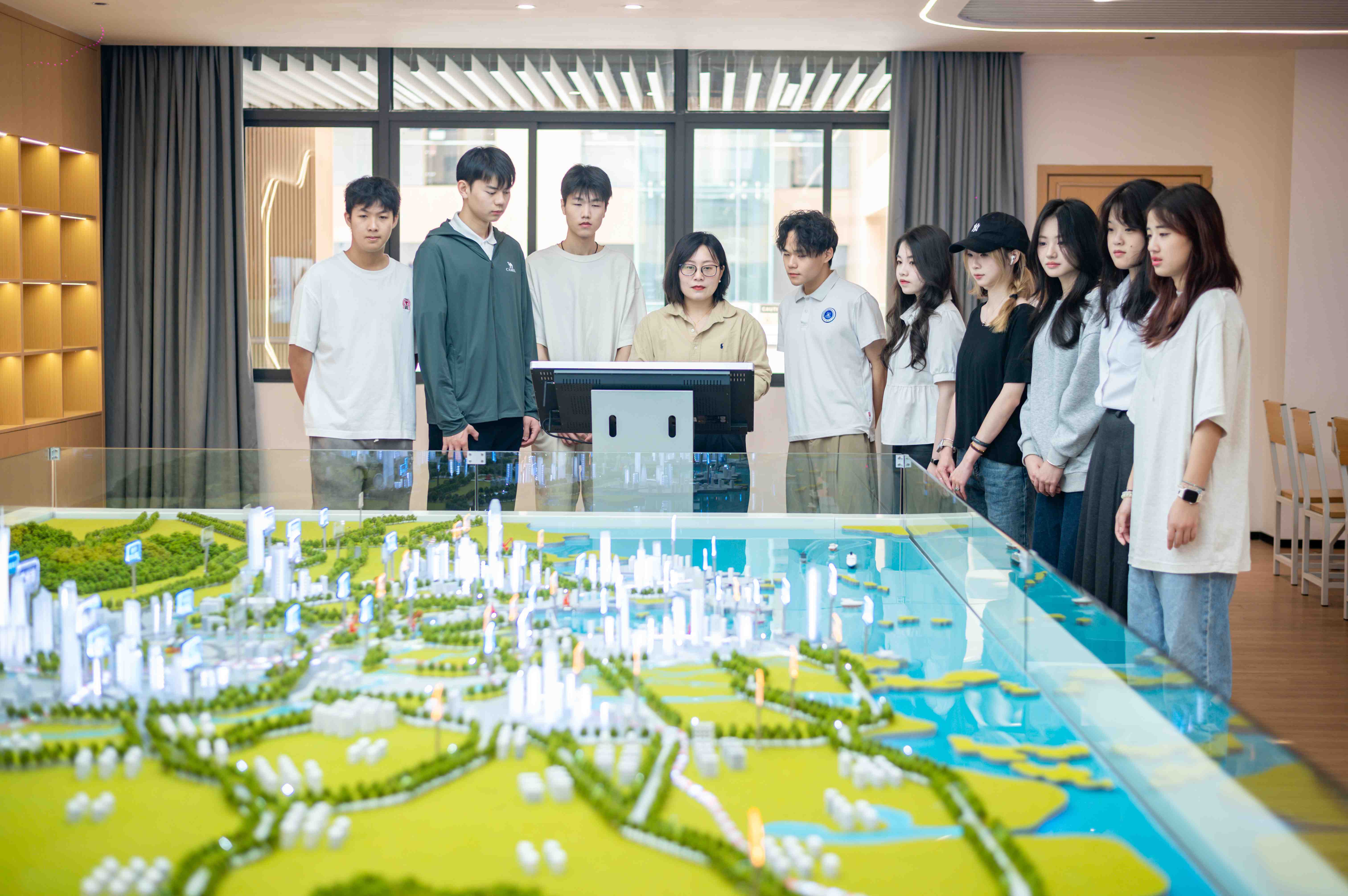 旅链实训室 (1).jpg